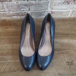 Easy Spirit Classic Black Heels